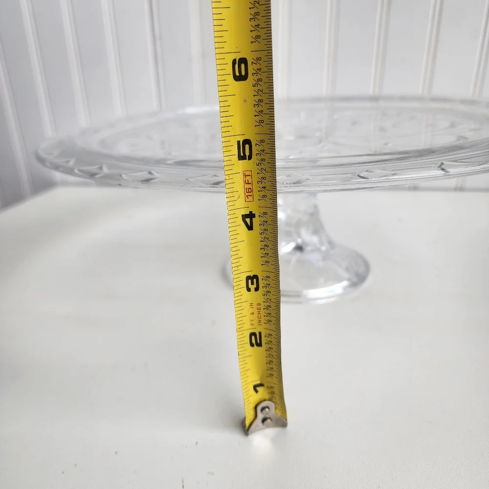 Gorgeous Goods Footed Cake Plate, 11